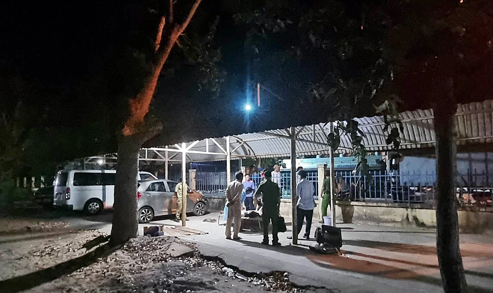 Cơ quan điều tra trưng cầu giám định pháp y. Ảnh: PĐ