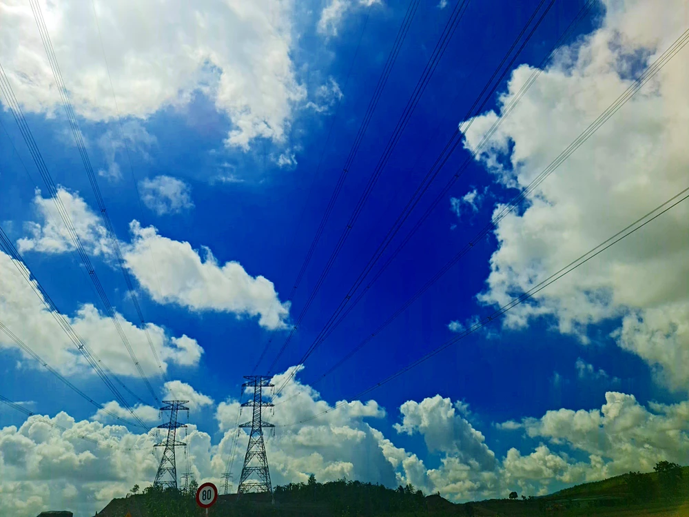 Một đoạn cao tốc Vĩnh Hảo-Phan Thiết. Ảnh PN.