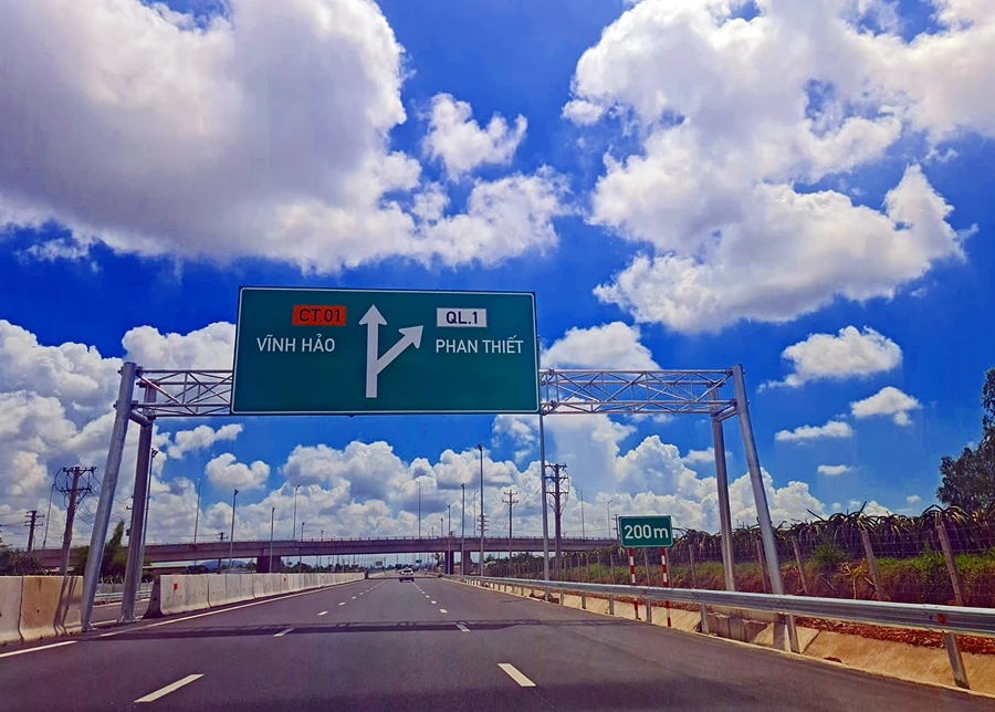 Nút giao cao tốc Vĩnh Hảo - Phan Thiết. Ảnh PN.