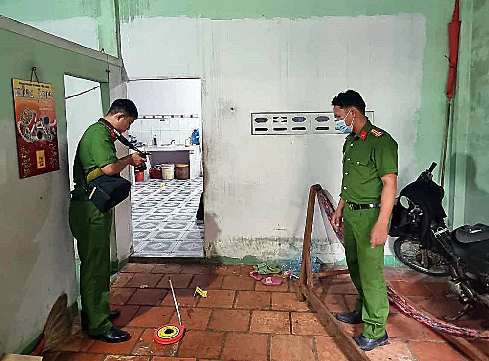 Địa điểm nơi người cha xấu số bị đâm thủng tim. Ảnh PĐ.