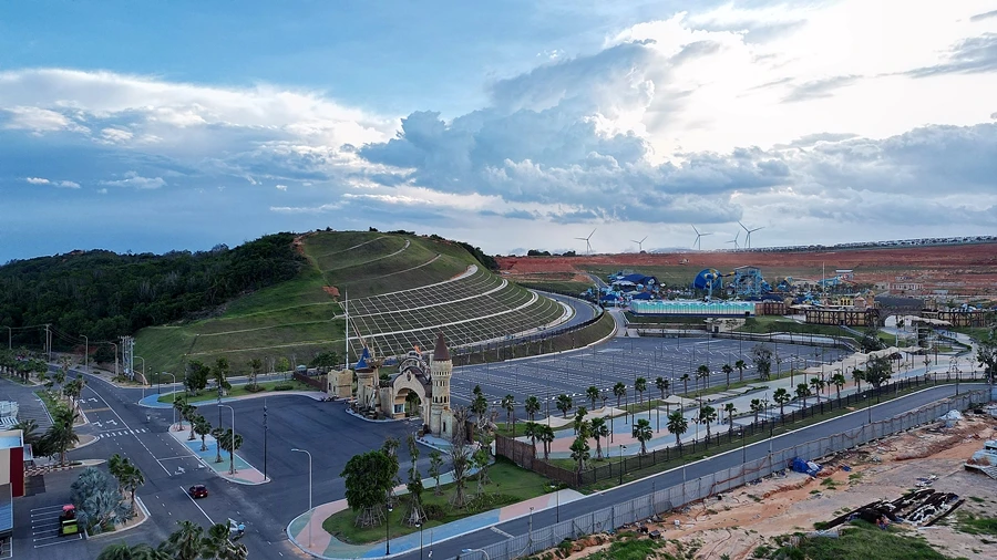 Tỉnh Bình Thuận đã cho dự án thuê 963 ha đất. Ảnh PN.