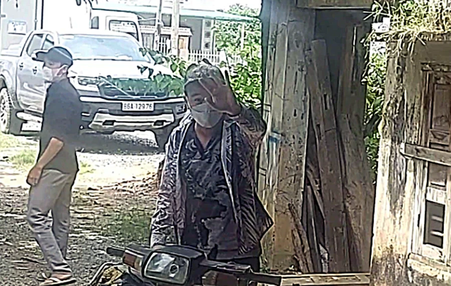 Xác định người cùng phụ huynh tấn công thầy giáo trọng thương