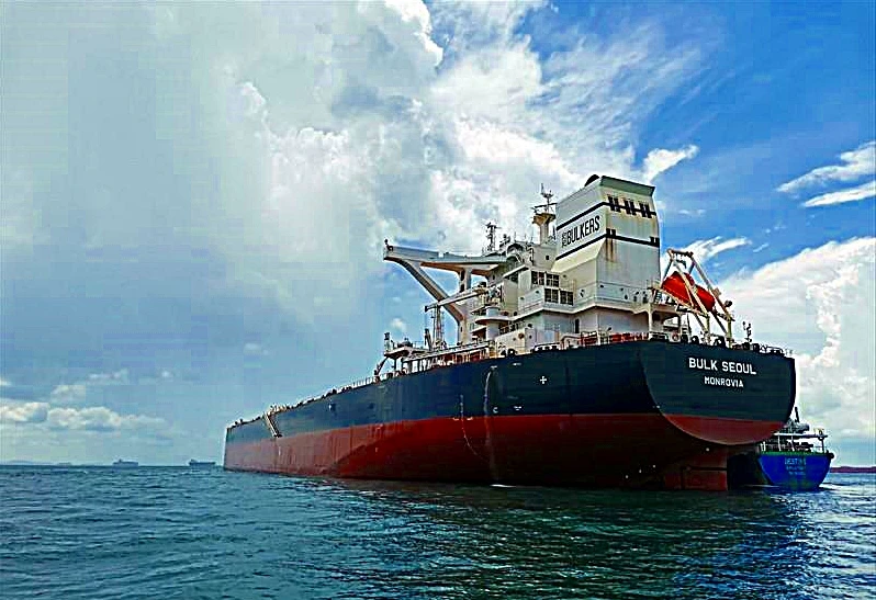 Bình Thuận hỗ trợ tìm kiếm 13 ngư dân Quảng Nam mất tích trên biển