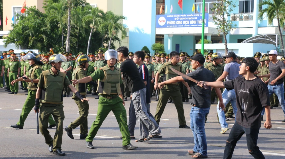 an-ninh-trat-tu (4).jpg