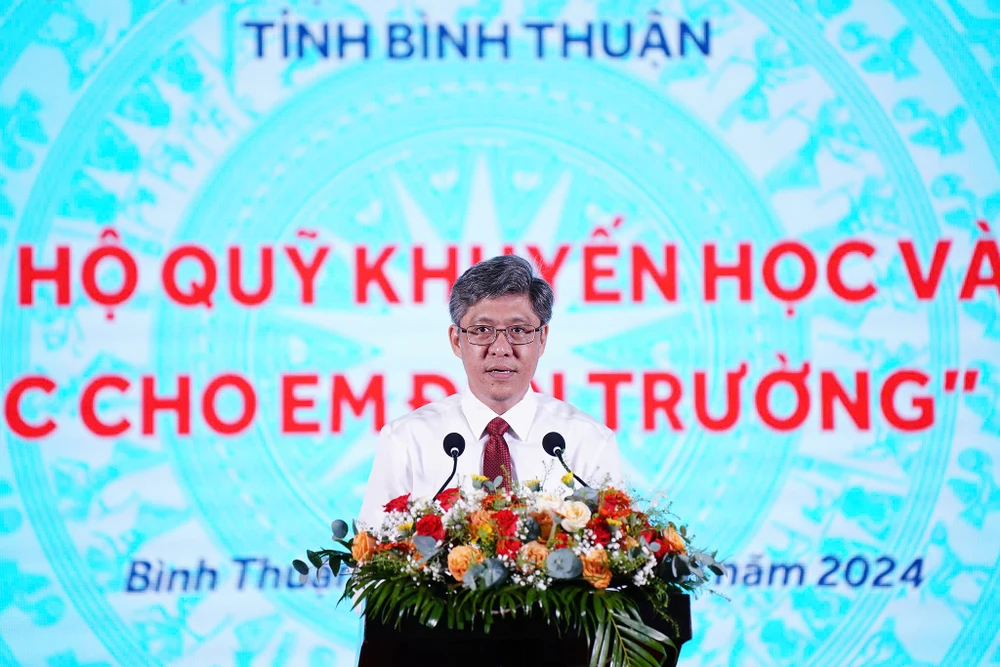 tiếp bước cho em