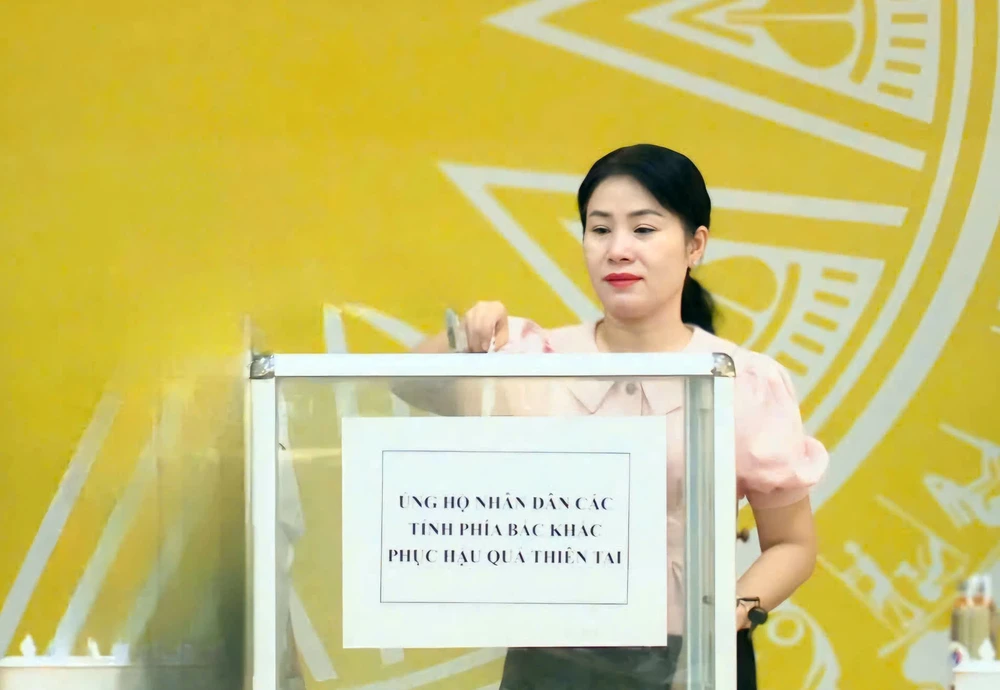 bí thư huyện ủy