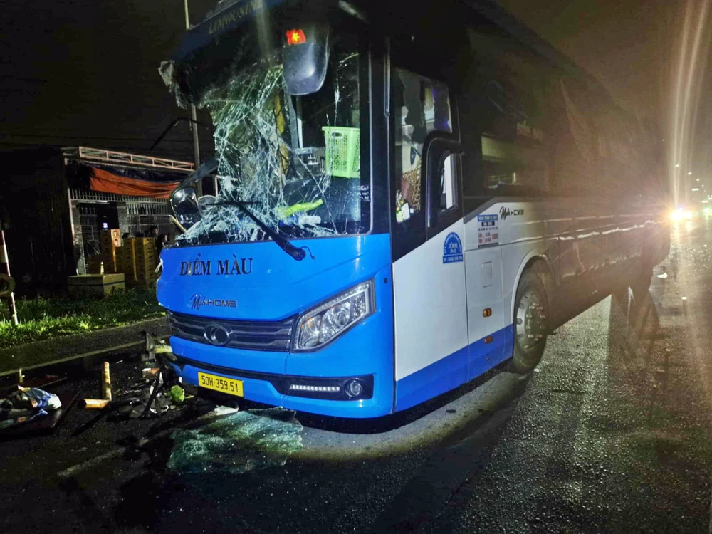 xe-khach-giuong-nam (1).jpg