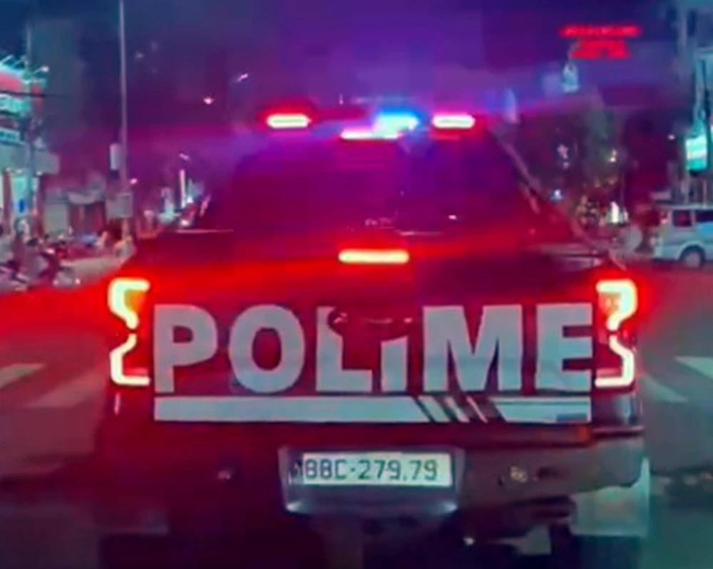 xe-ford-ranger (1).jpg