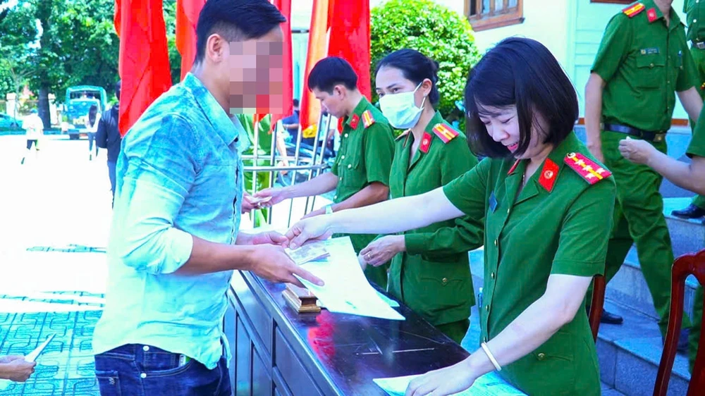 trai-giam-Z30D (3).jpg