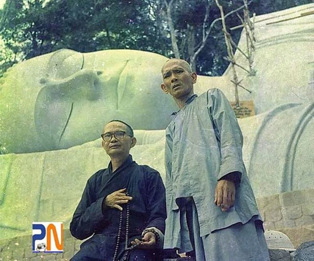 tuong-phat-thich-ca-nhap-niet-ban (4).jpg