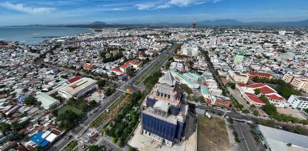 giao nộp con dấu