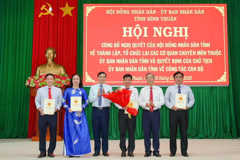 chuc-vu-giam-doc (3).jpg