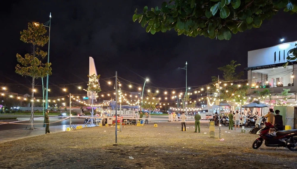 bao-ve-quan-ca-phe (2).jpg