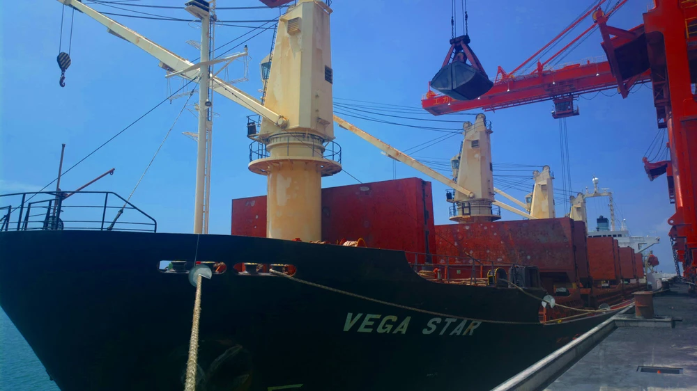 trung-tam-dien-luc-vinh-tan (2).jpg