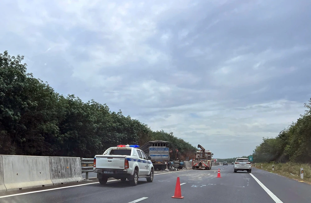 cao-toc-phan-thiet-dau-giay (2).jpg