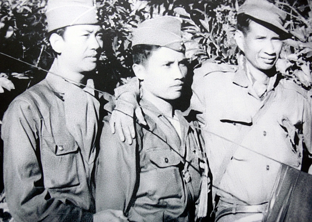 thieu-tuong-chin-huynh (8).jpg