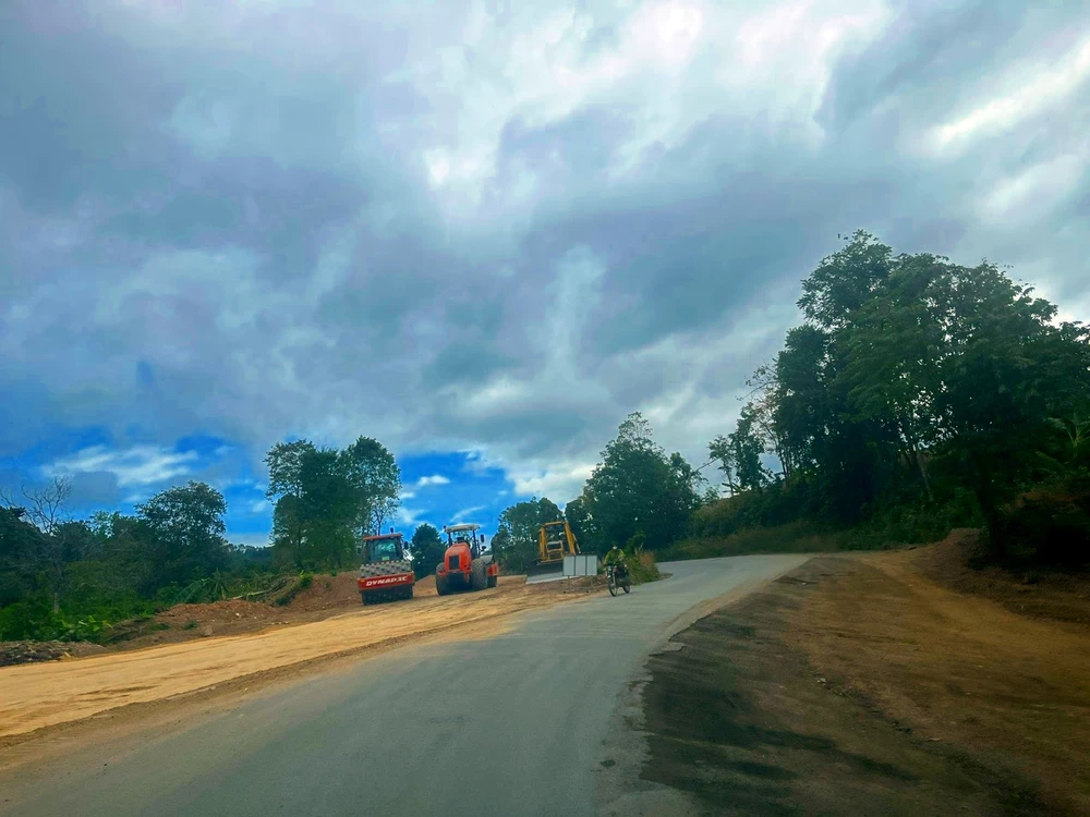 cuc-duong-bo (2).jpg