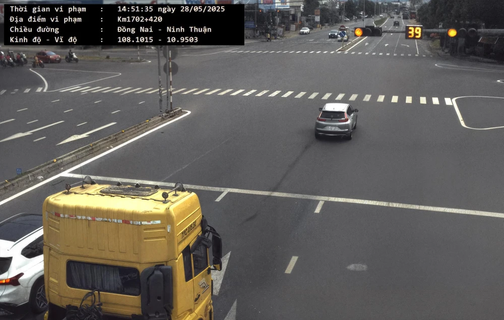 vi phạm tốc độ