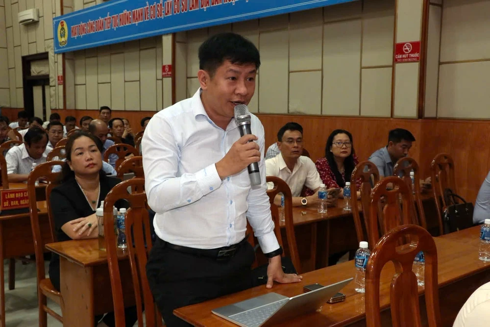 tri-tue-nhan-tao (3).jpg