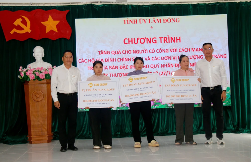 dac-khu-phu-quy (3).jpg