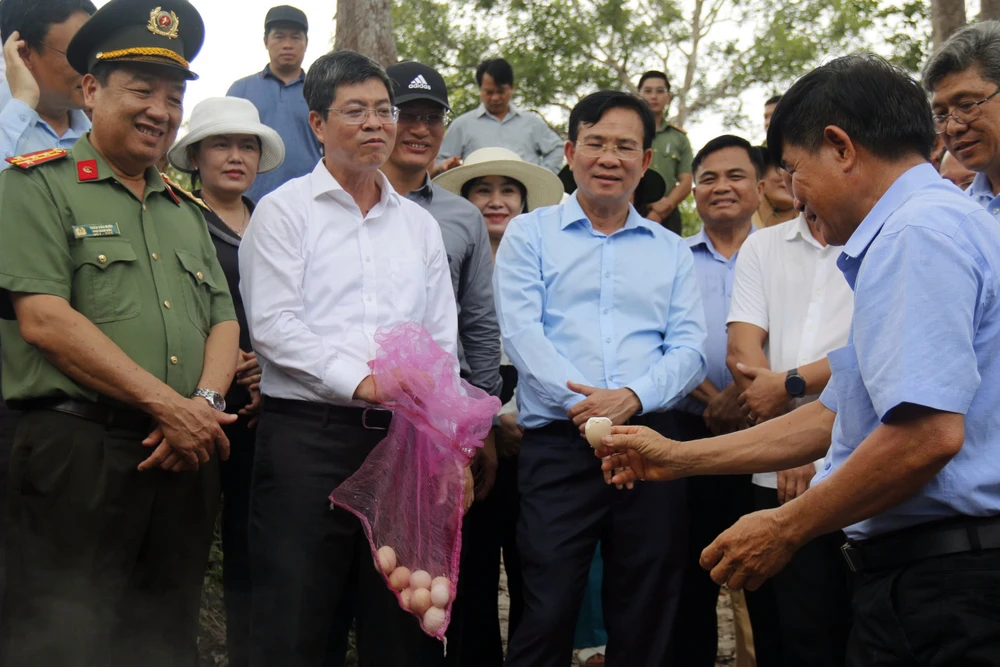 suoi-nuoc-nong-bung-thi (6).jpg