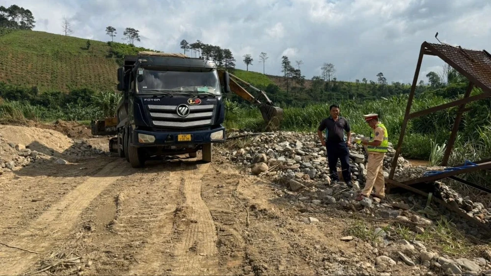 khai thác khoáng sản