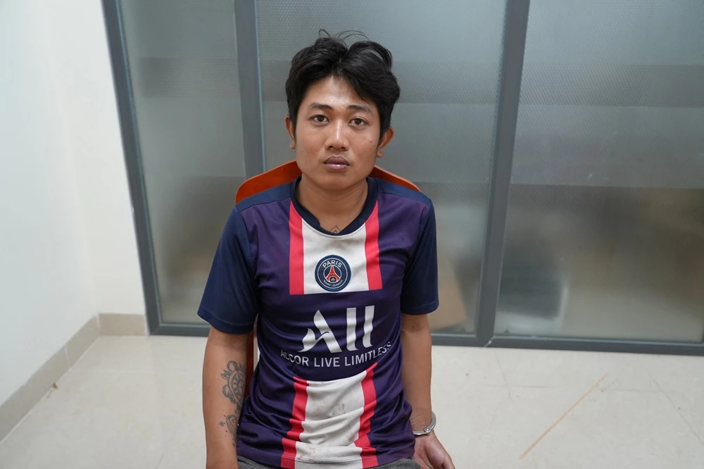 Hẹn bạn nhậu không đến, đập phá ô tô để ‘giải tỏa bức xúc'