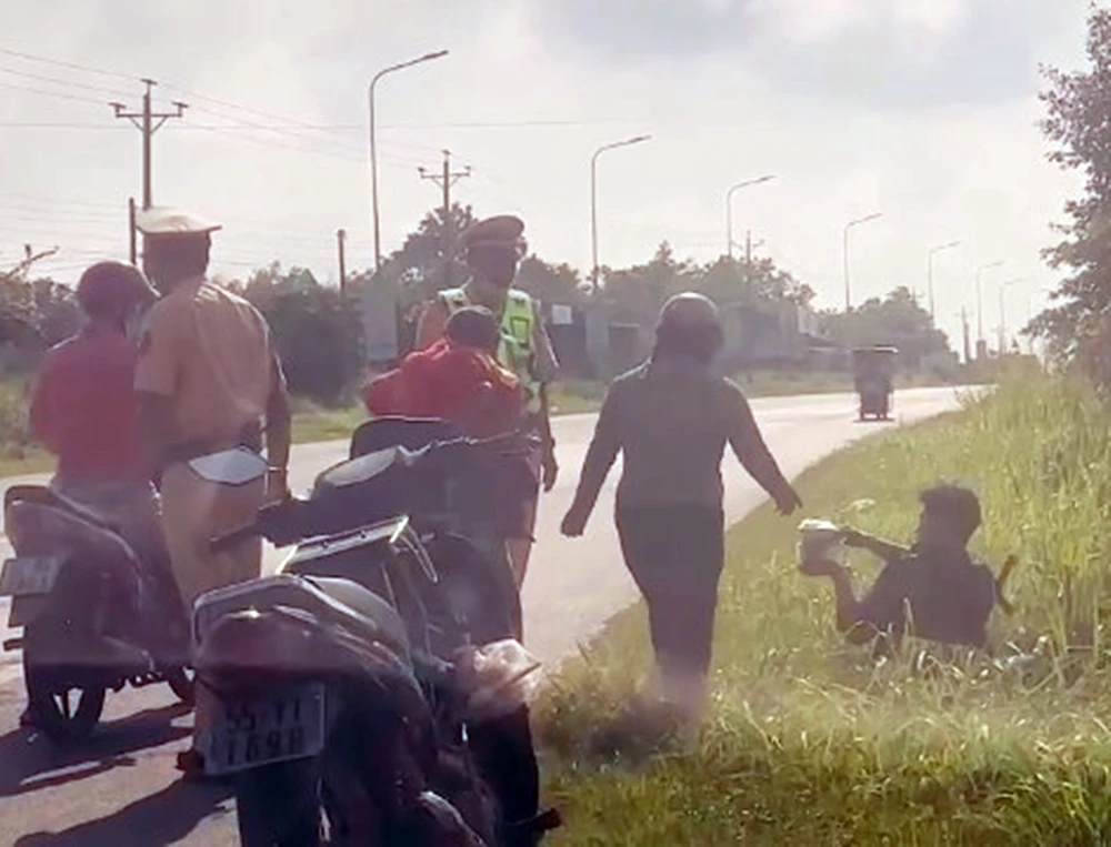 cong-an-nhan-dan (1).jpg