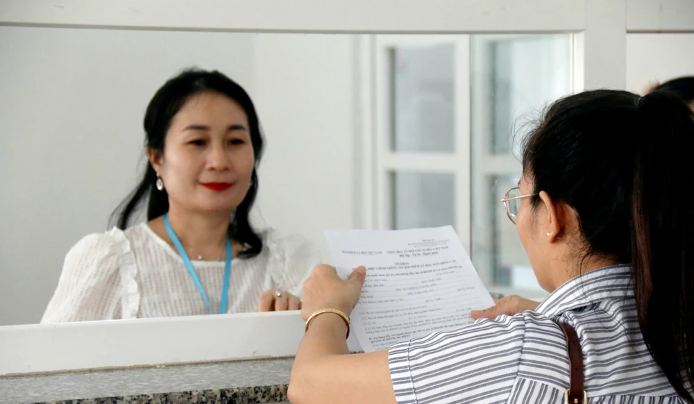 sắp xếp đơn vị hành chính