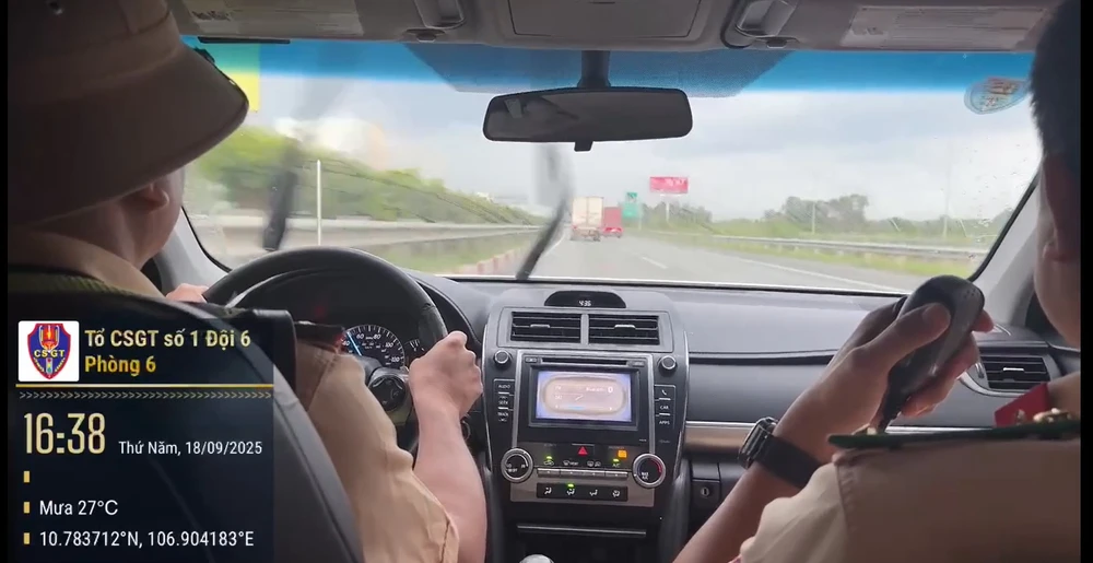 cảnh sát giao thông