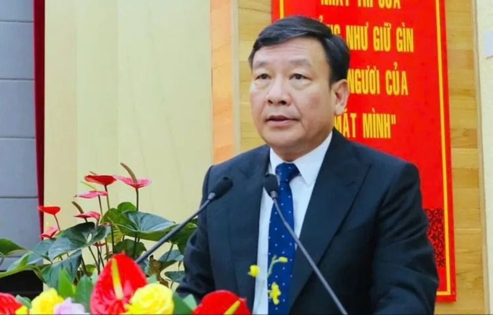 ông Bùi Thắng