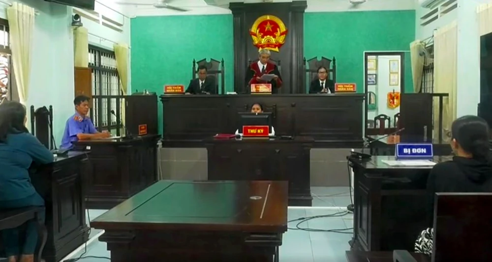 bình luận trên Facebook