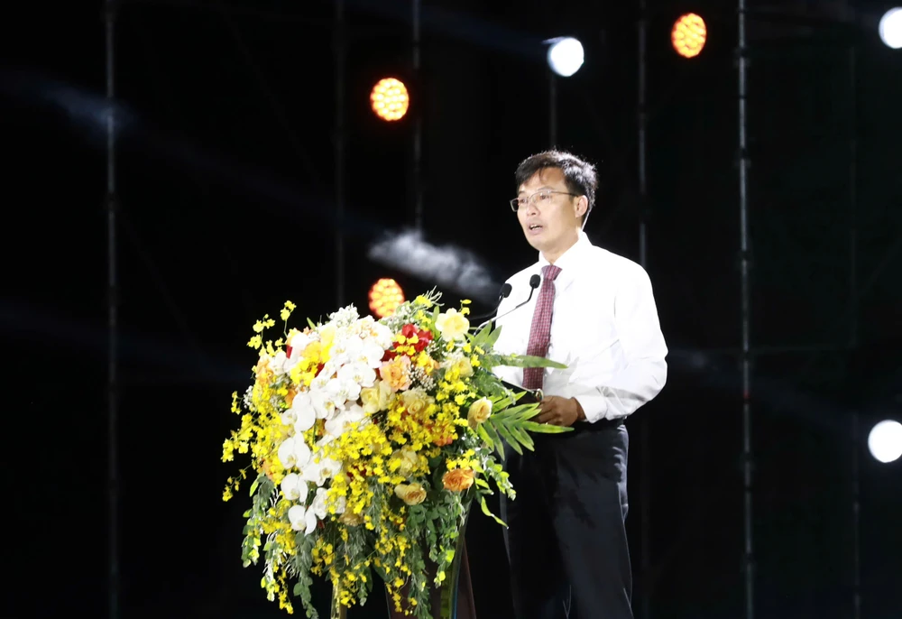 phuong-my-chi (6).jpg