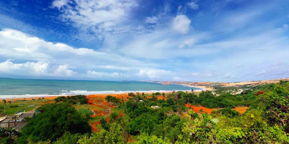 bờ kè chắn sóng