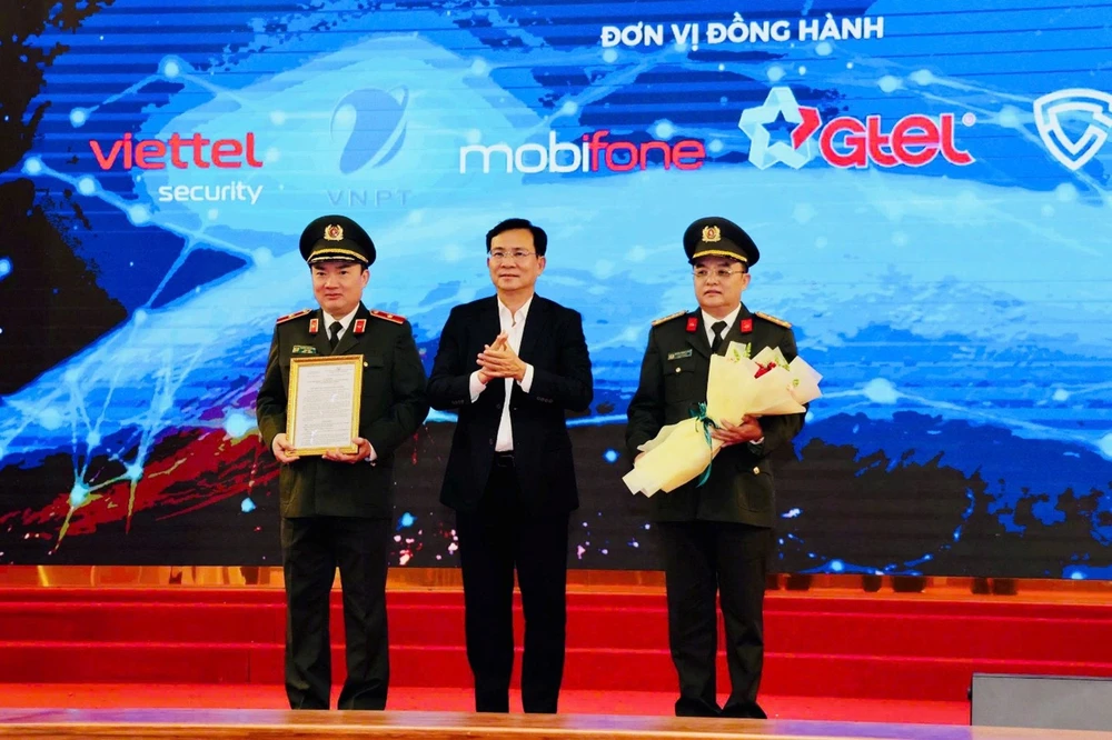 tinh-uy-lam-dong (3).jpg