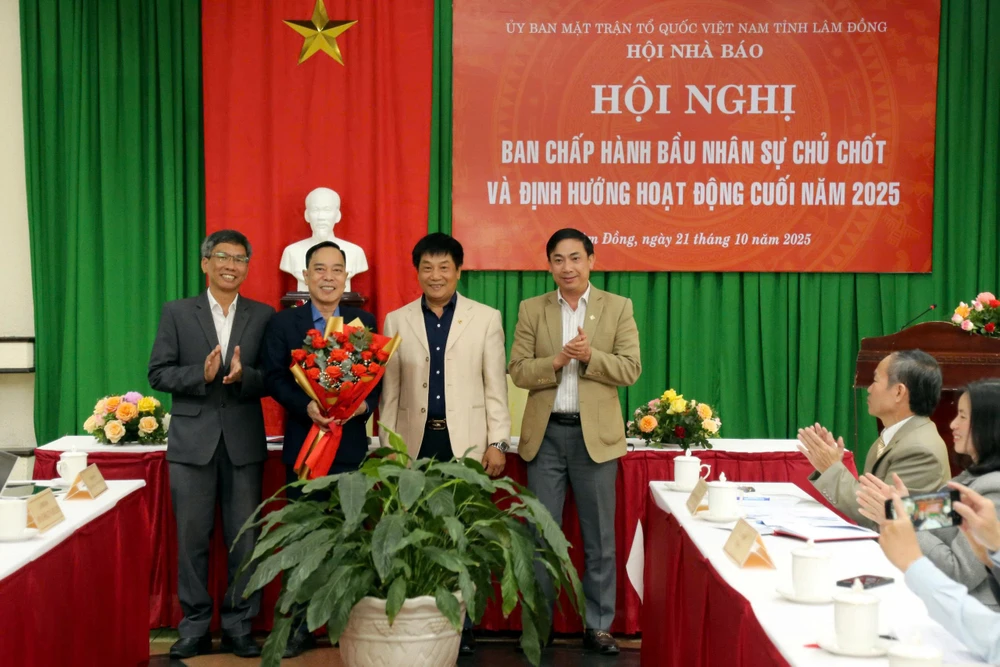 nha-bao-le-huy-toan (3).jpg