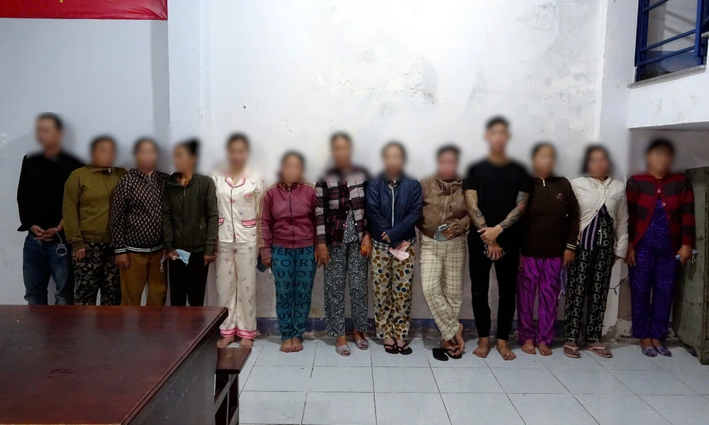 cong-an-phuong-phu-thuy (2).jpg