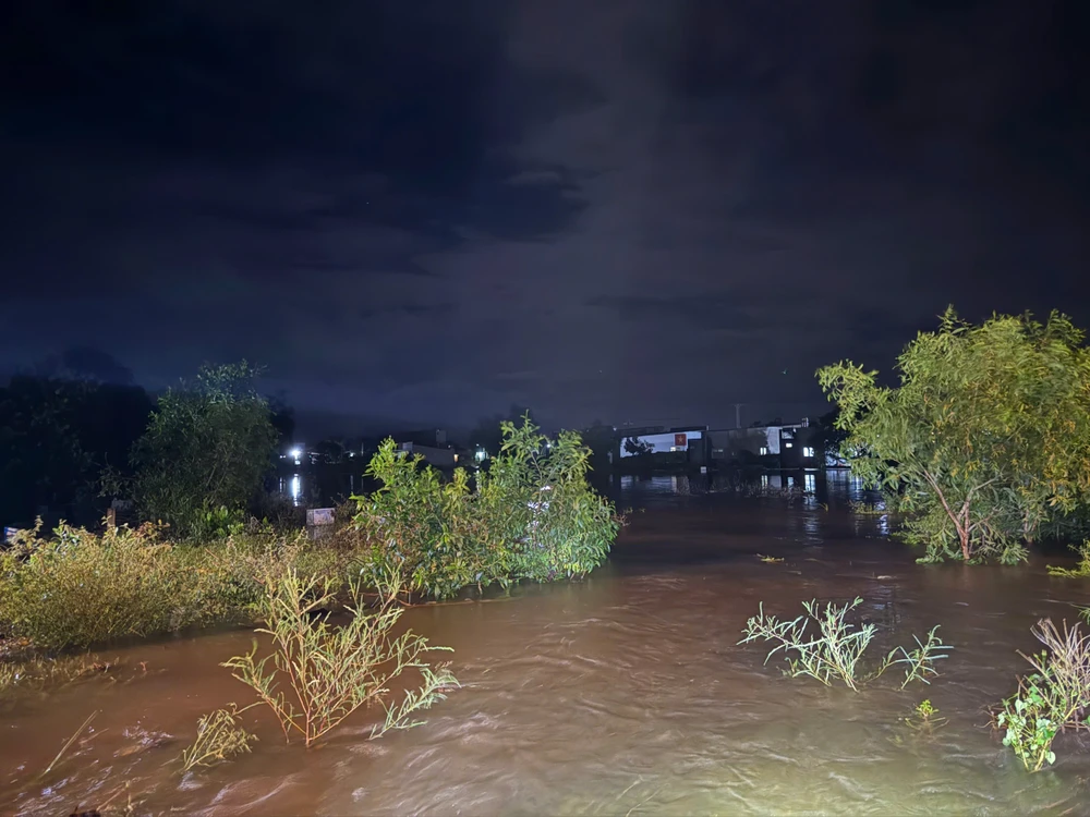 hoc-sinh-12-tuoi (2).jpg