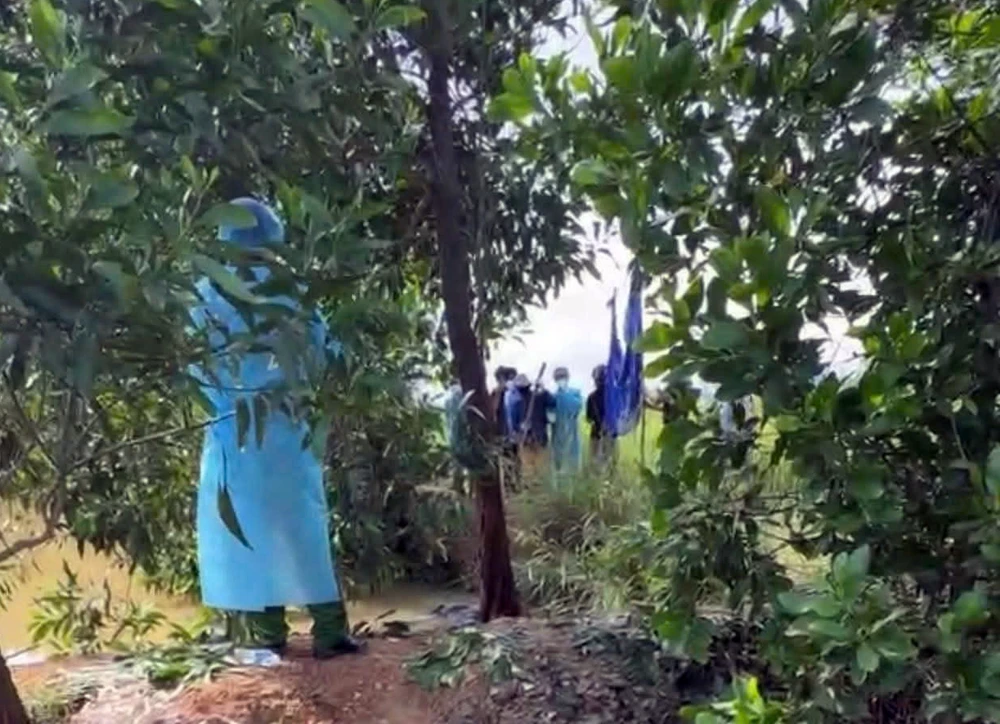 nguoi-dan-ong (2).jpg