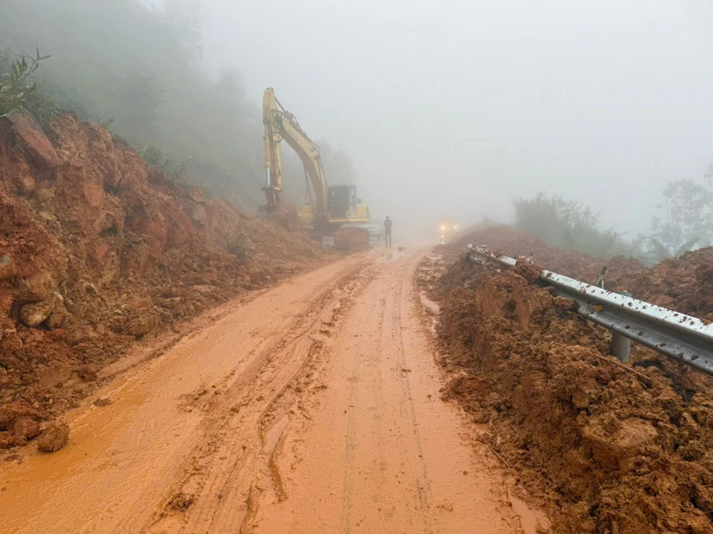 Quoc-Lo-28B (18).jpg