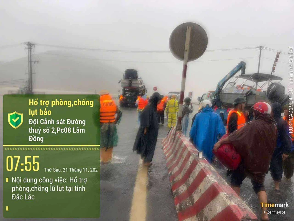 cano-chuyen-dung (3).jpg