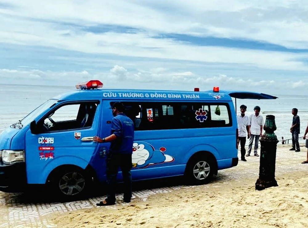 xe-cuu-thuong (3).jpg