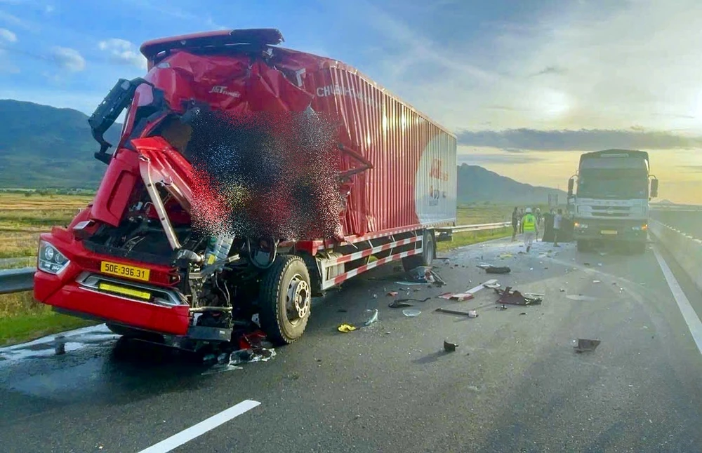 cao tốc Vĩnh Hảo