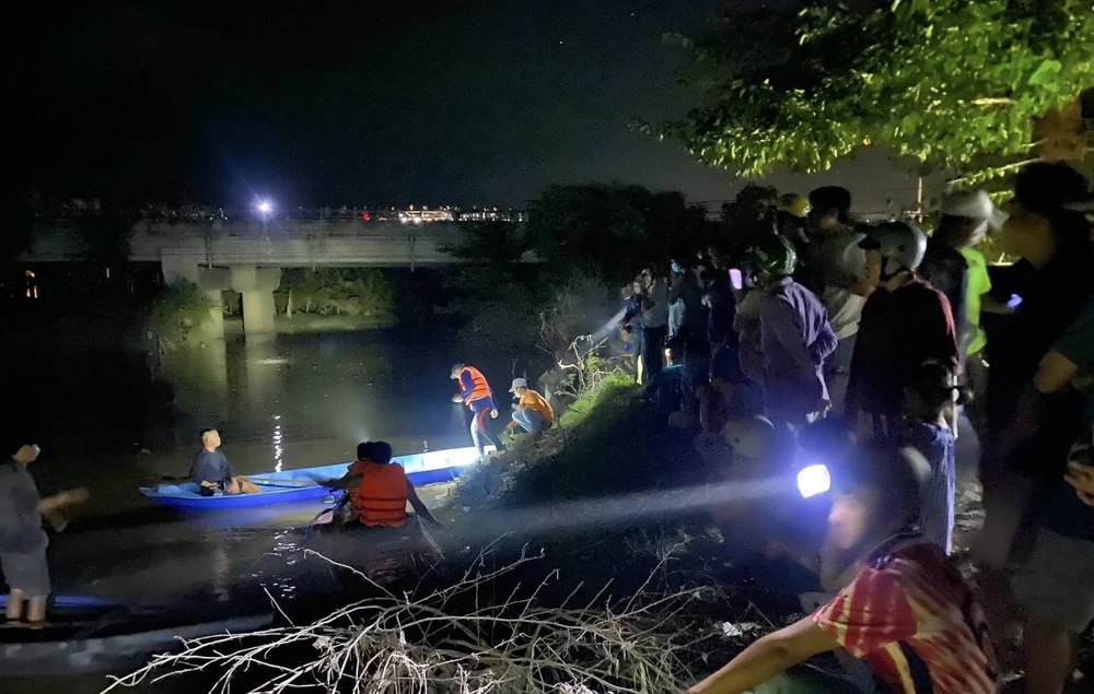 nguoi-dan-ong (3).jpg