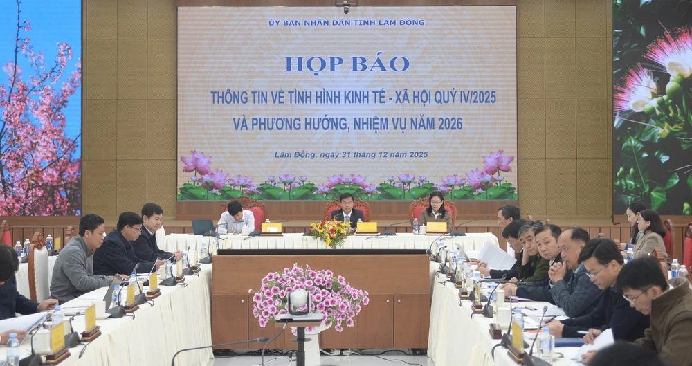 trung-tam-hanh-chinh (2).jpg