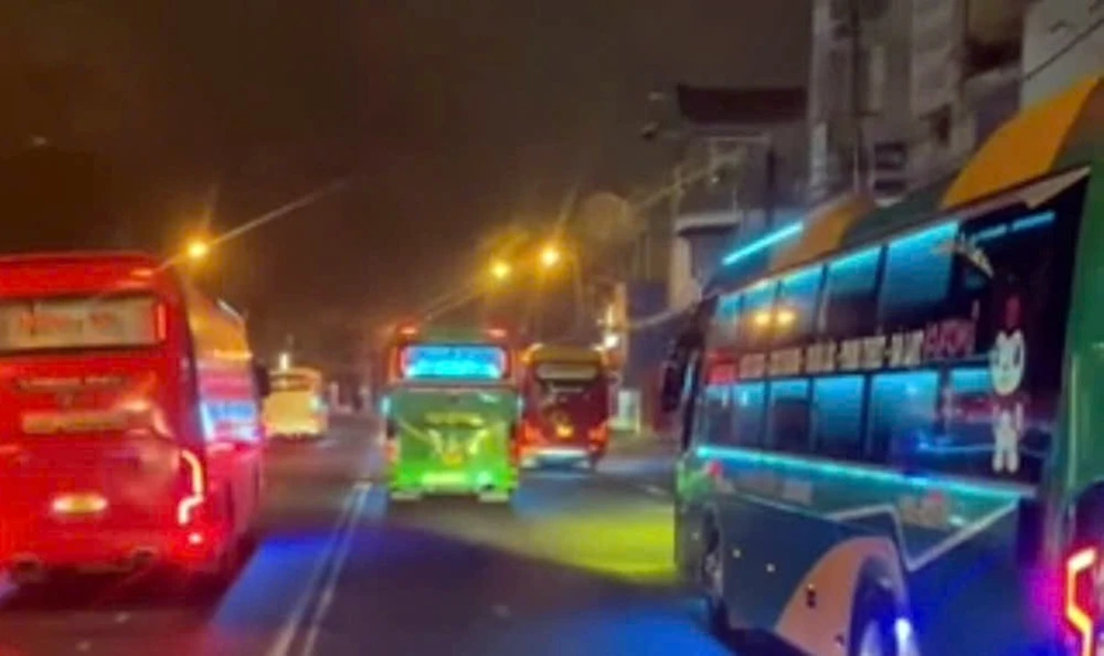 vuot-au-tai-noi-cam-vuot (3).jpg