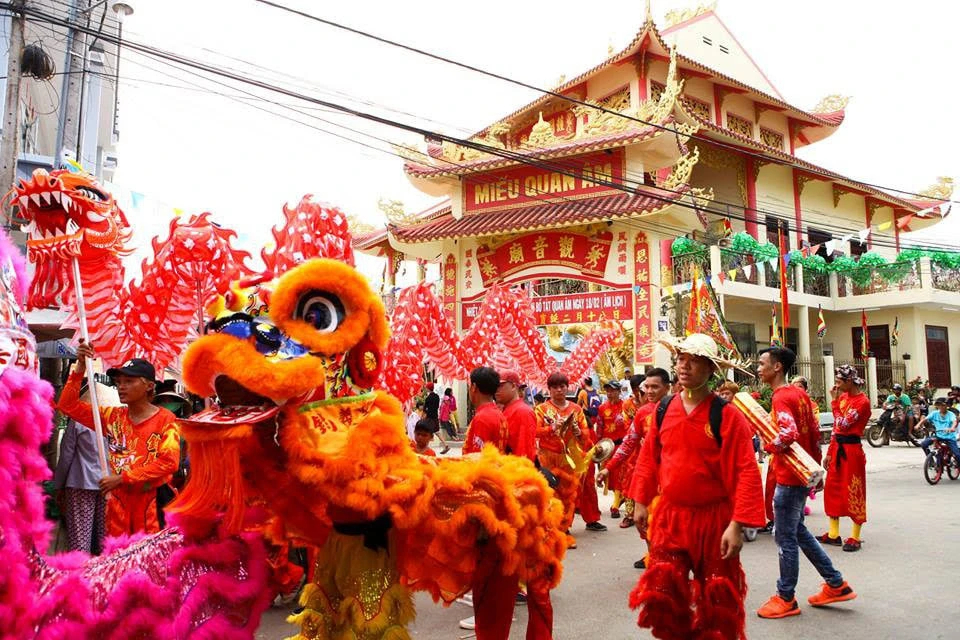 lễ hội đản sinh phật bà quan âm