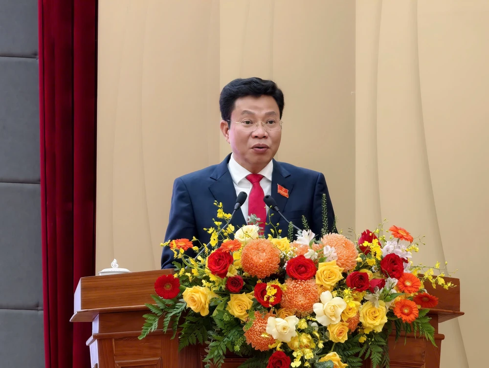 chu-tich-UBND-tinh (2).jpg