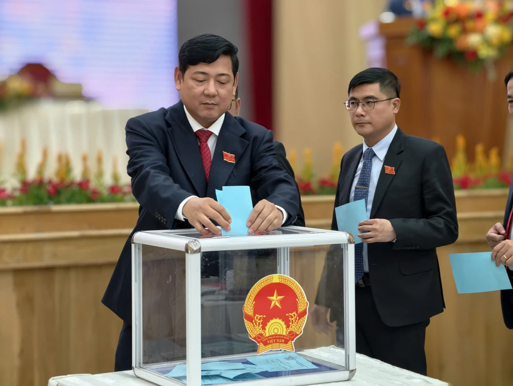 chu-tich-UBND-tinh (4).jpg