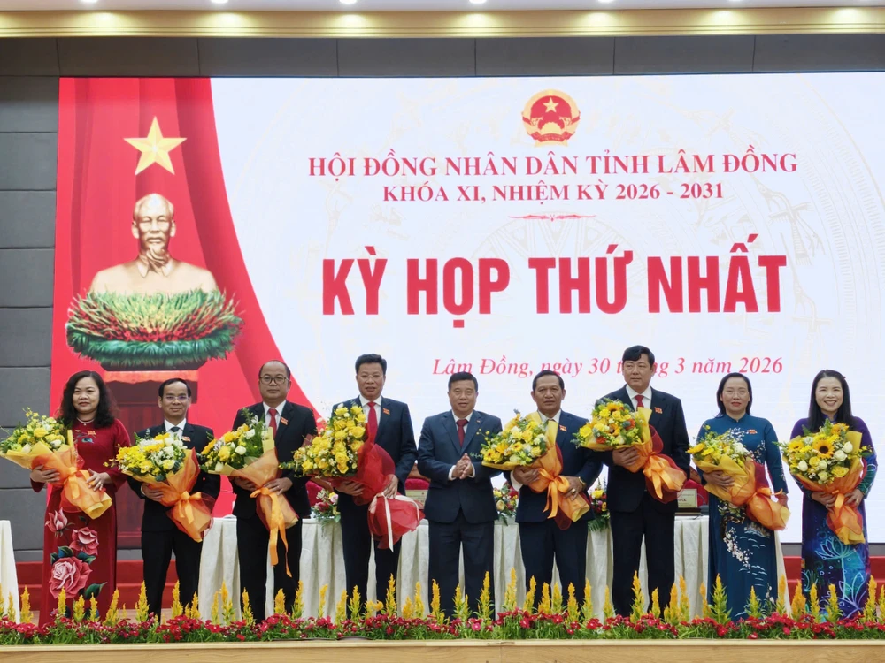 chu-tich-UBND-tinh (5).jpg